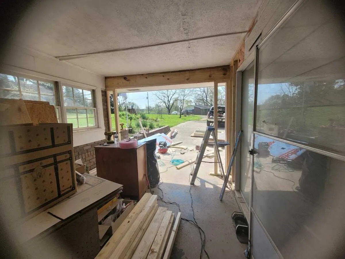 Air movers and dehumidifier for Drying & Dehumidification in St. Paul